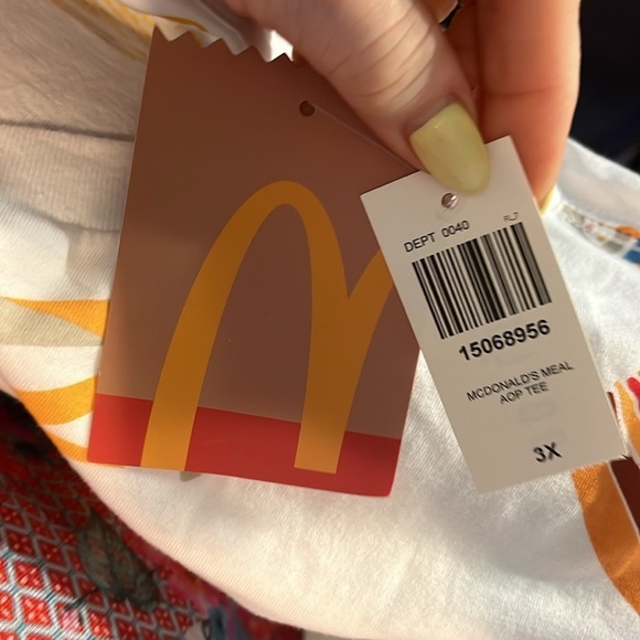 McDonald’s Graphic Tee Shirt NWT Size 3XL Mens Meal Fries Burger - Picture 7 of 8